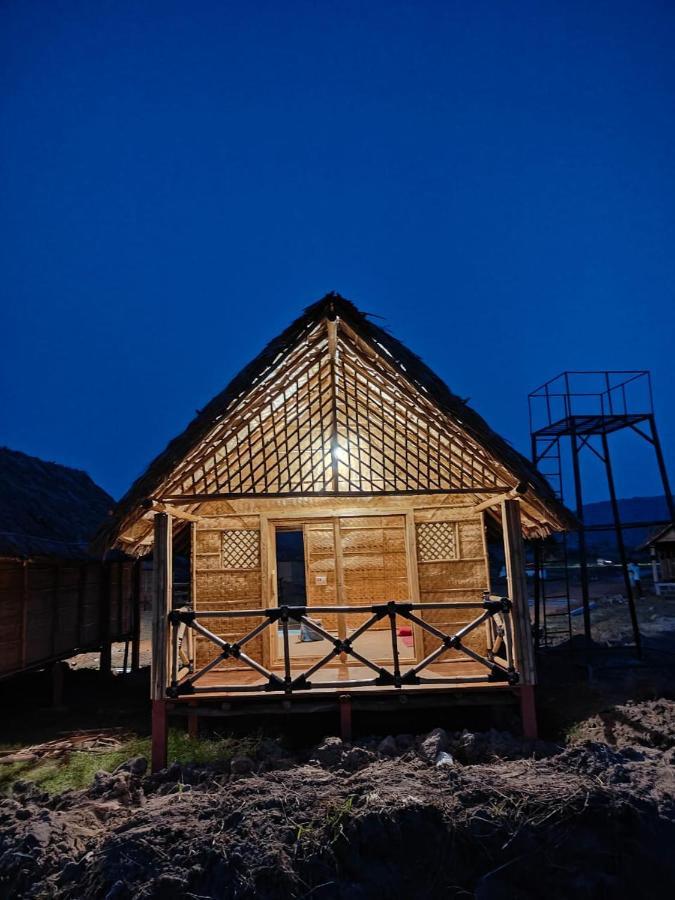 Hotel The Sundown Hampi Esterno foto